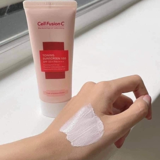 Skin Blemish Balm Intensive – Kem Trang Điểm Duõng Cell Fusion C 40ml 