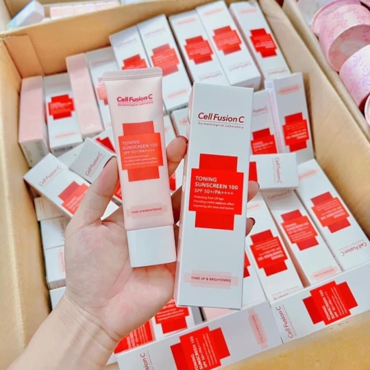 Skin Blemish Balm Intensive – Kem Trang Điểm Duõng Cell Fusion C 40ml 
