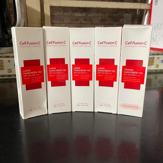 Kem Chống Nắng Bật Tone Da Cell Fusion C Brightening Tone Up Sunscreen 100 SPF50+/PA++++50ml